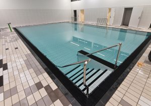 Beweegbare bodem MULTI therapiebad 3 | zwembadtechniek Beweegbare zwembadbodem_therapiebad_Tieleman-06