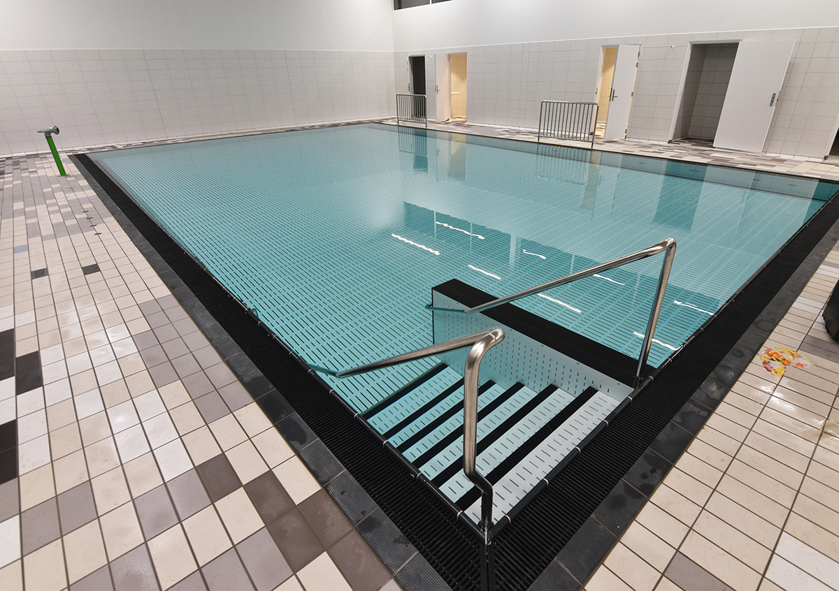 Beweegbare zwembadbodem_therapiebad_Tieleman-06