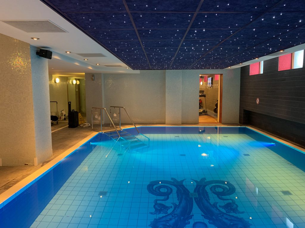 Trapzwembad commercieel Grand hotel Amrath
