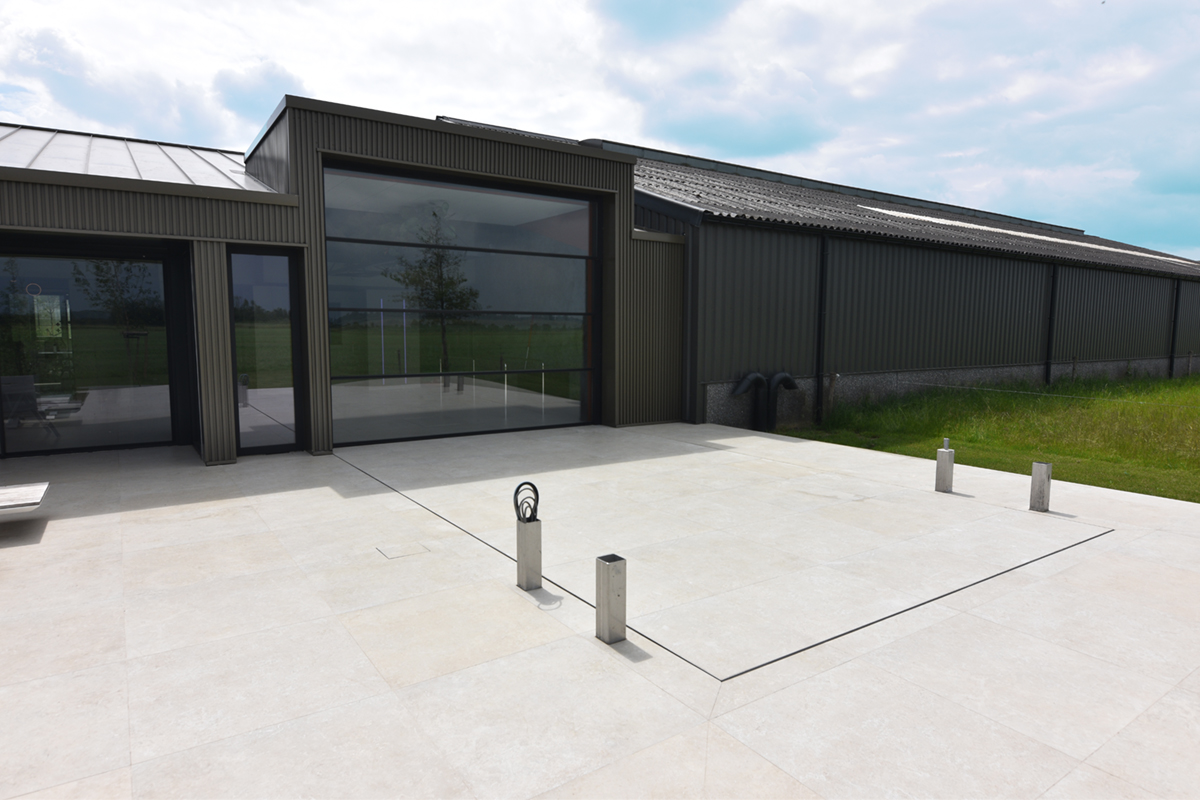 Residential movable floor NL Oss 01 - tieleman zwembadtechniek